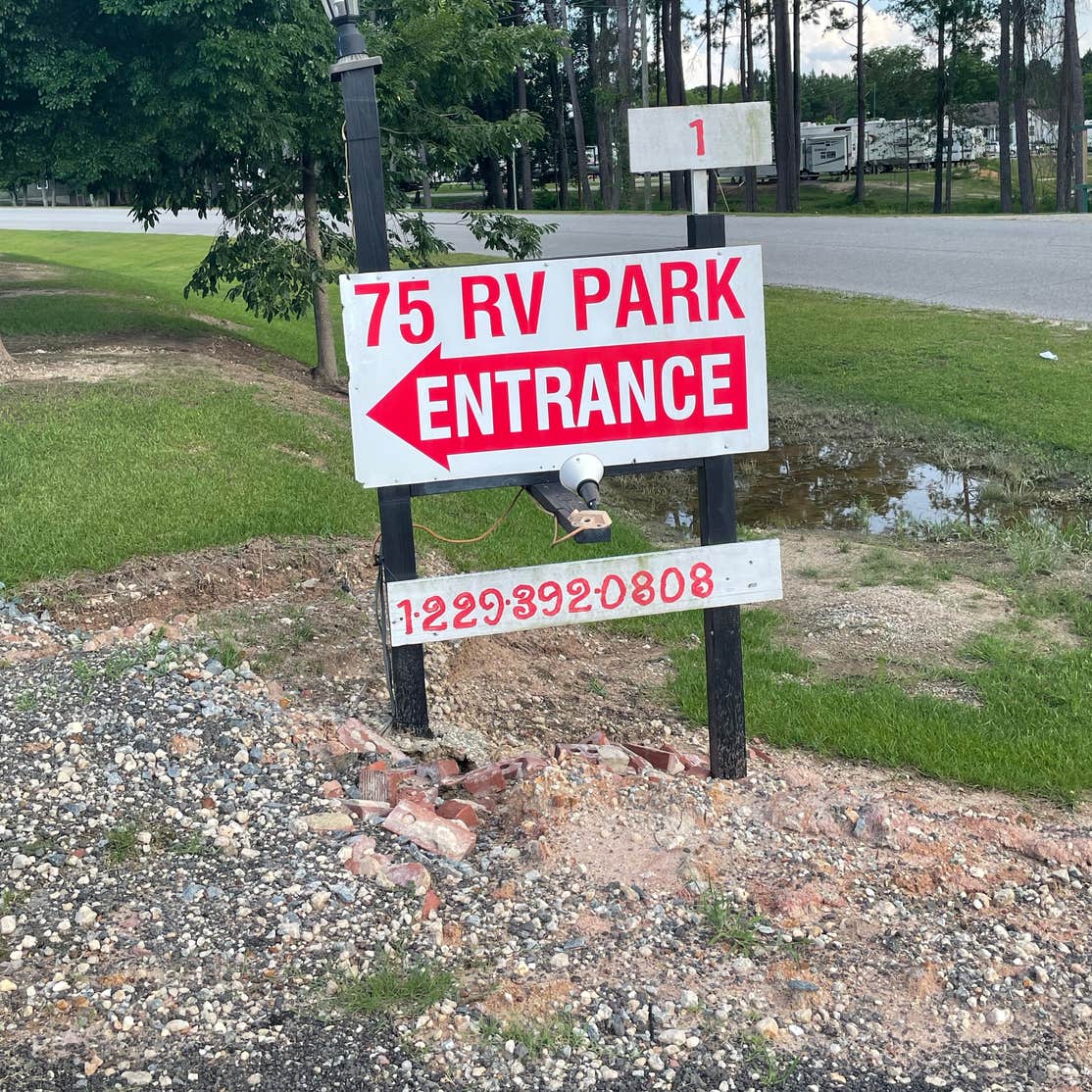 Pines RV Park Tifton, GA