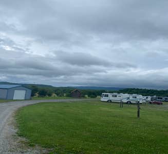 Camper-submitted photo from Summer Wind RV Park