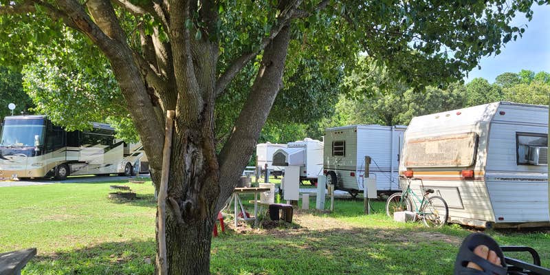 Camper submitted image from Four Oaks RV Resort