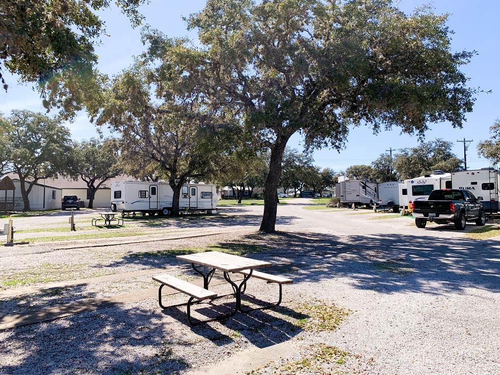 Roadrunner RV Park Johnson City, TX