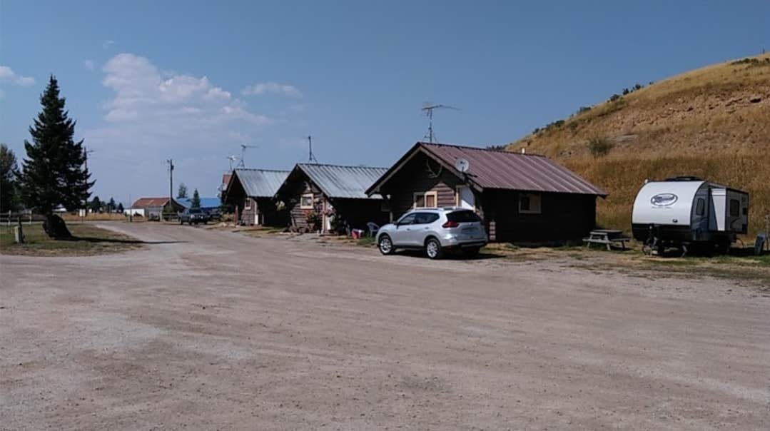Flat Creek RV Park and Cabins Thayne, WY