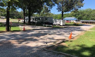 Camping near Mountain View RV Park and Guest Motel: Blue Sky RV Park, Mountain View, Arkansas