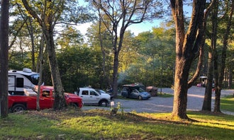 Camping near Lake Buffalo: Back Ridge Shadows, LLC, Circleville, West Virginia