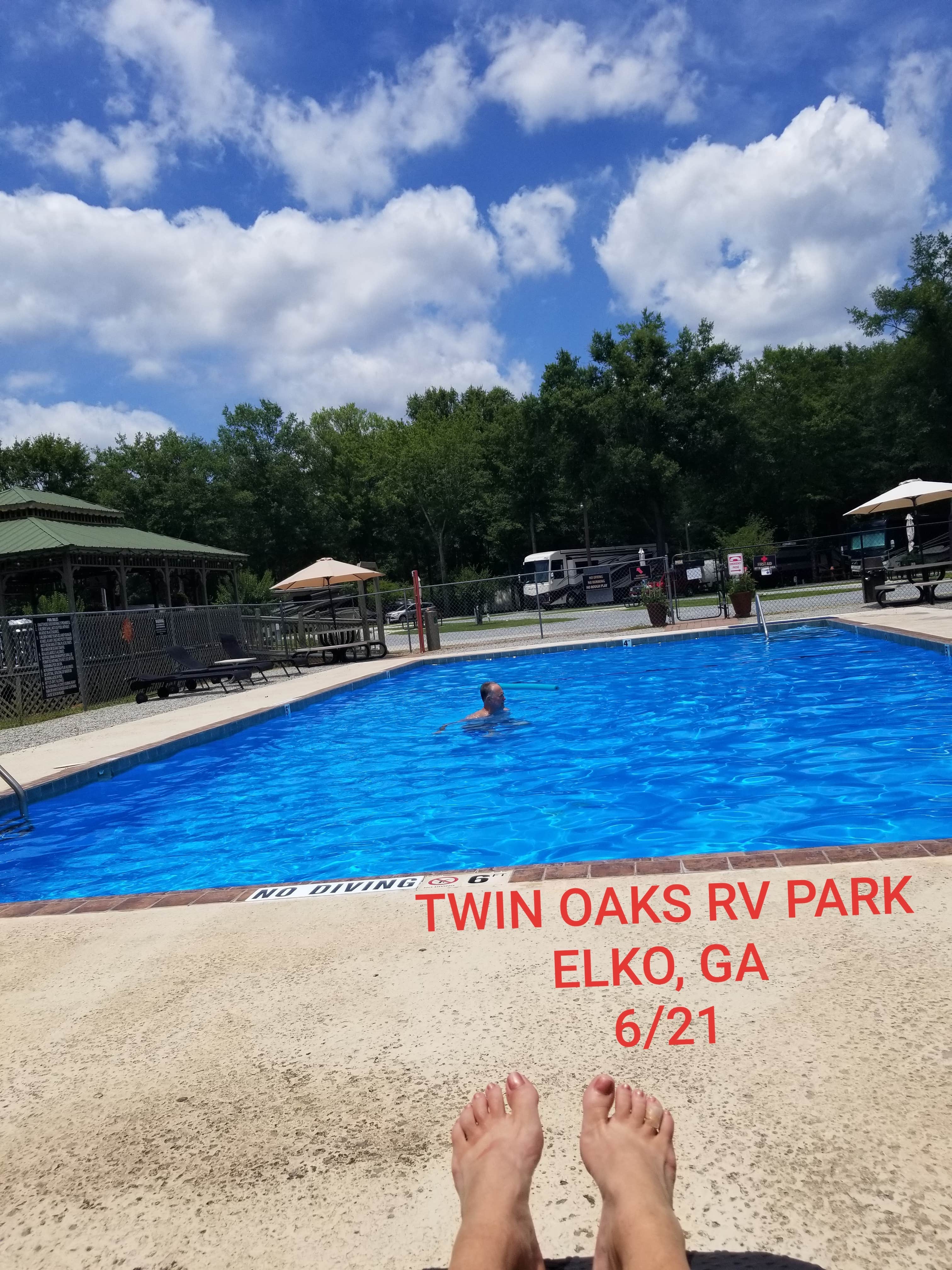 Camper submitted image from Twin Oaks RV Park - 4