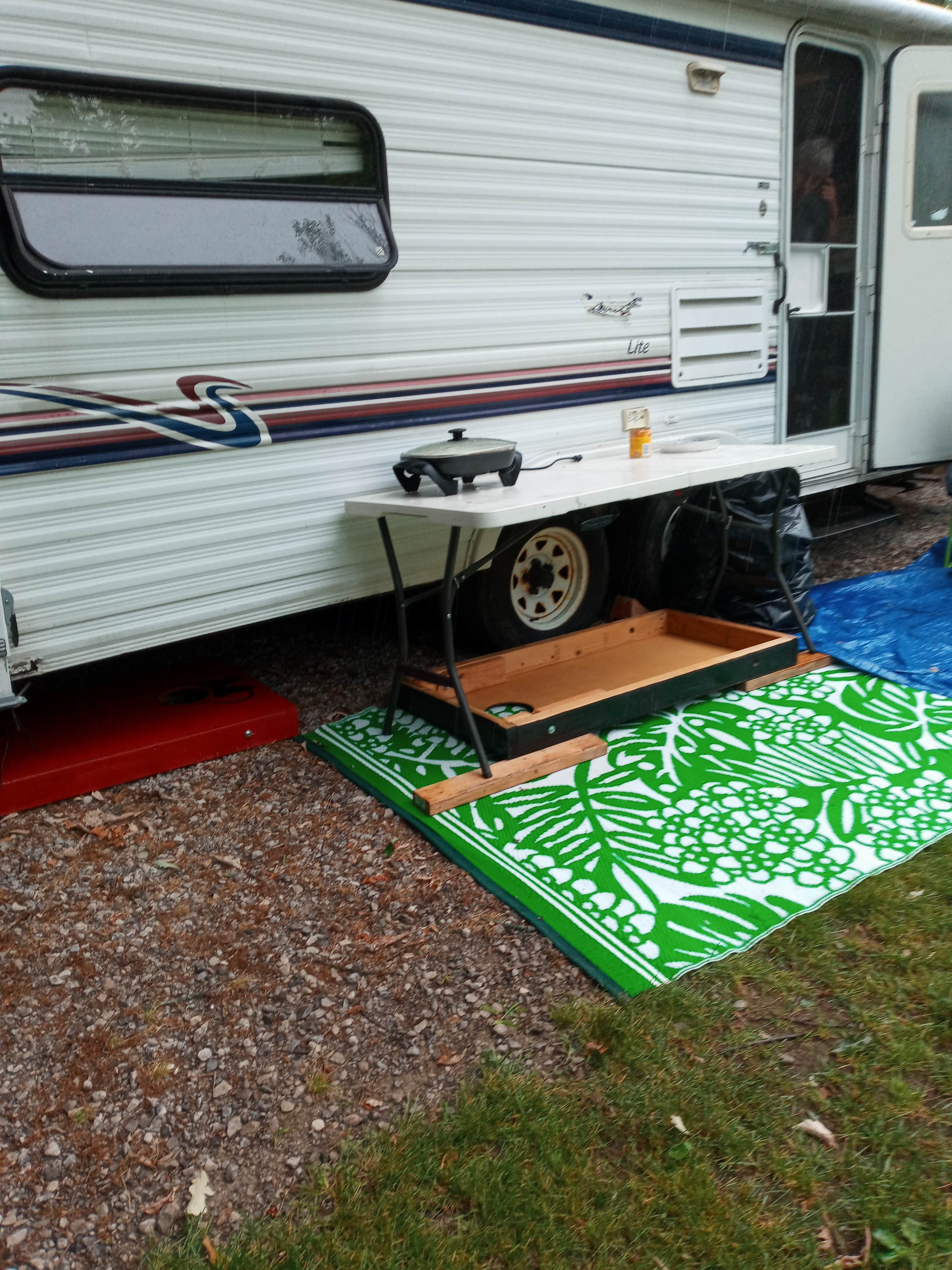 Camping near MotorCoach Resort Lake Erie Shores: Hide-A-Way Lakes Campground, Ashtabula, Ohio