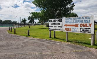 Camping near Wheatland Reservoir: Lewis Park, Wheatland, Wyoming