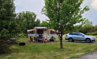 Camping near Rice County McCullough Park: Bray County Park, Mankato, Minnesota
