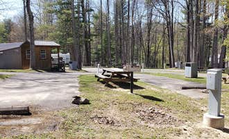 Camping near Grandview Sandbar Campground — New River Gorge National Park and Preserve: Beckley Exhibition Coal Mine Campground, Beckley, West Virginia
