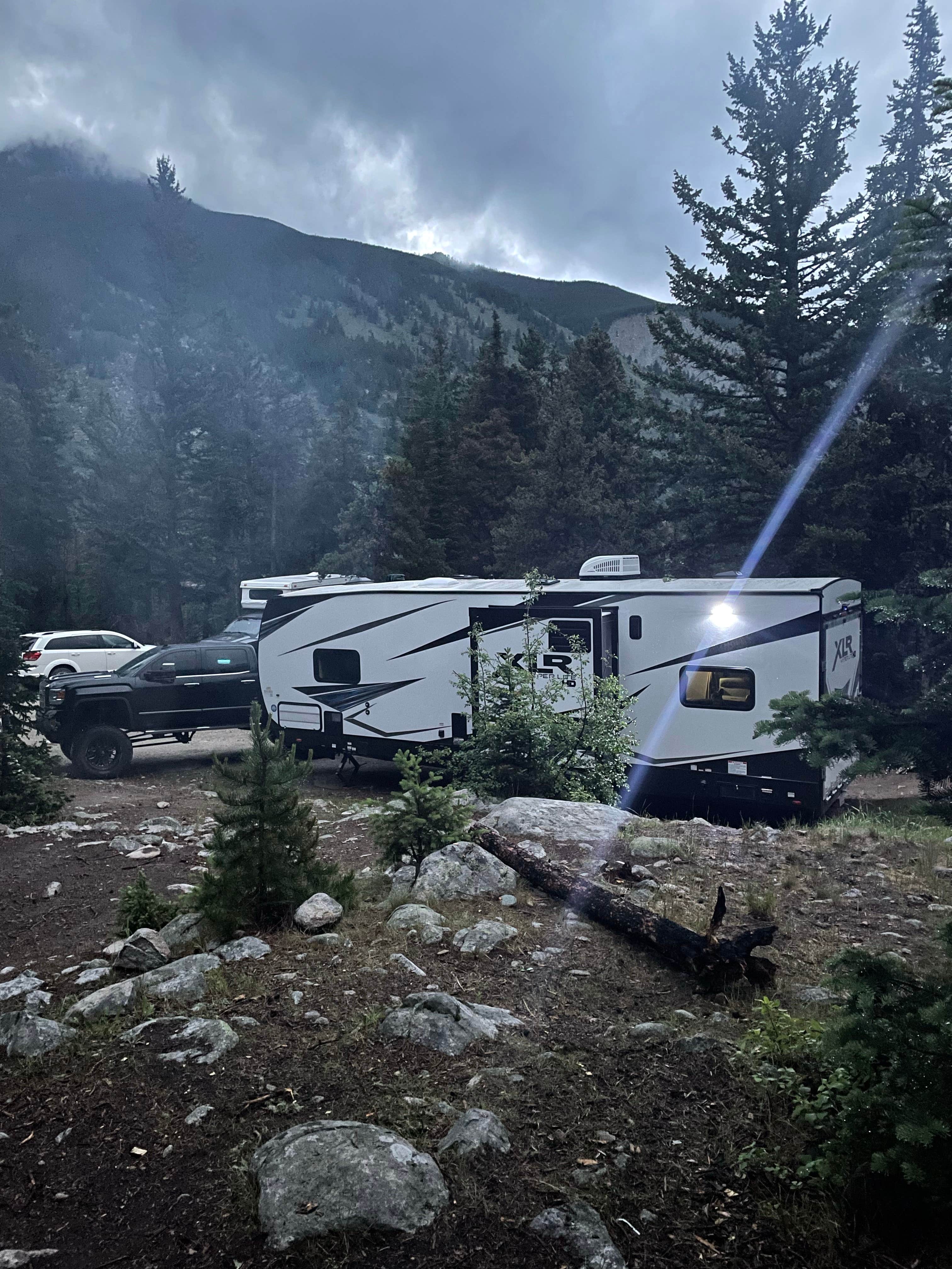 Camper submitted image from Emerald Lake Campground - 2