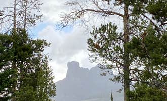 Camping near Brown Mountain: Double Cabin Campground, Dubois, Wyoming