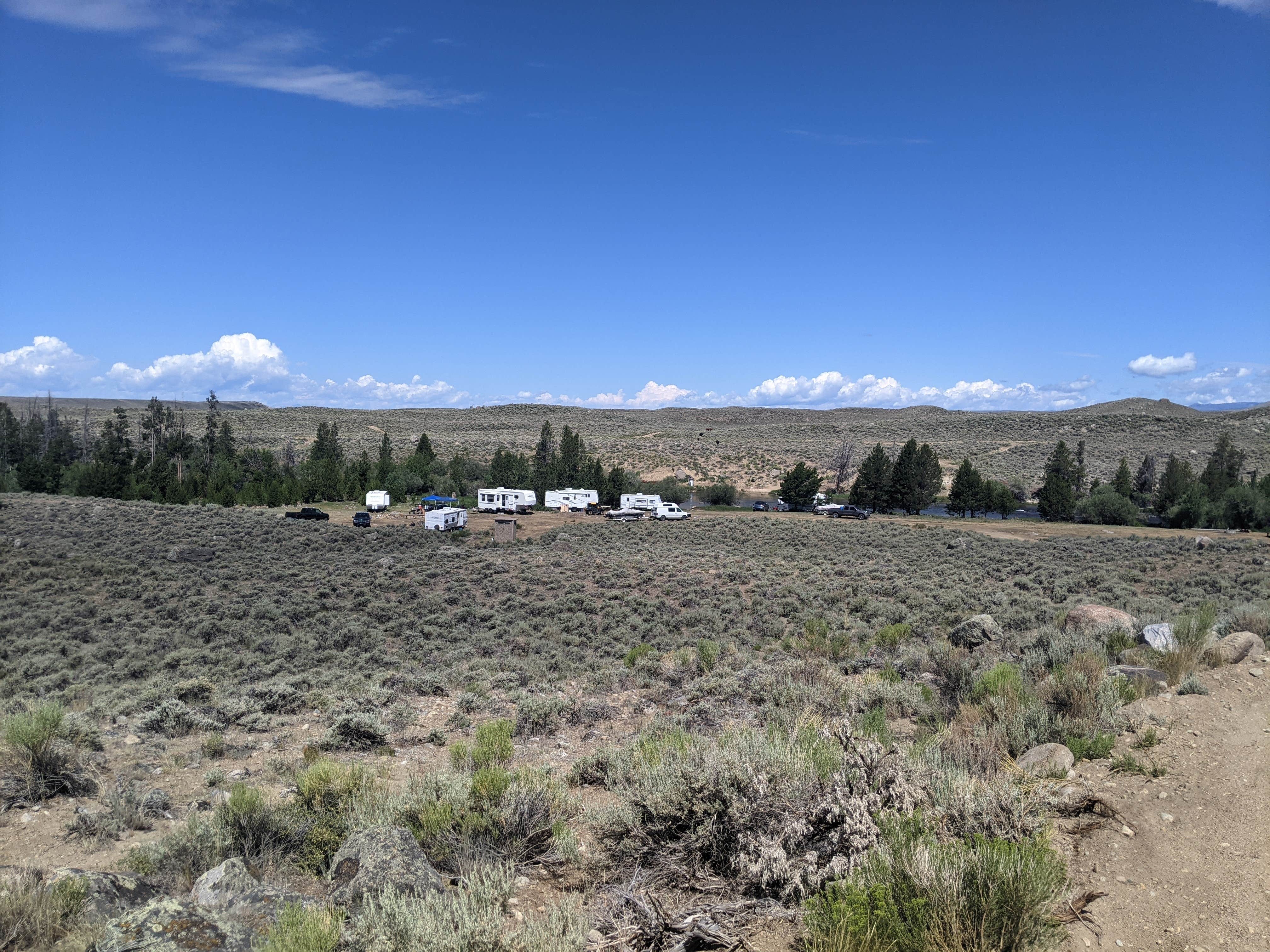 Camping near Scab Creek Small Vehicle Campground: Stokes Crossing, Boulder, Wyoming