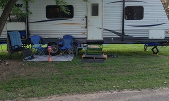 Camping near Spaniard Creek: Webbers Falls City Park, Gore, Oklahoma