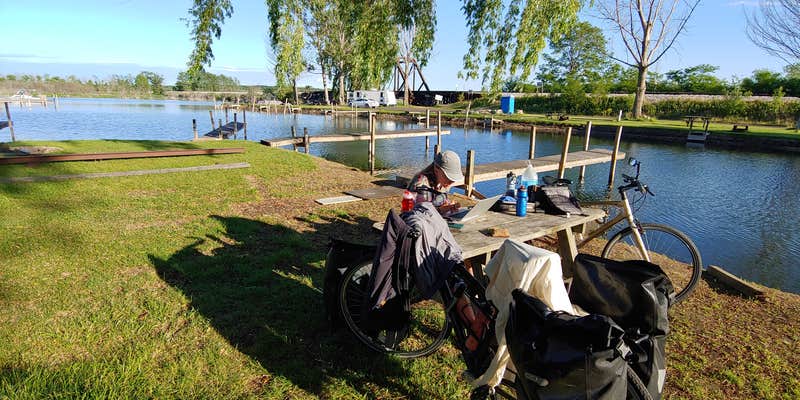 Camper submitted image from Insta-Launch Campground & Marina