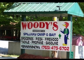 Woodys Camp and Bait