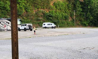 Camping near Michael Tucker Memorial Park & Chief Ladiga Trail: Scenic Drive RV Park and Campground, Choccolocco, Alabama