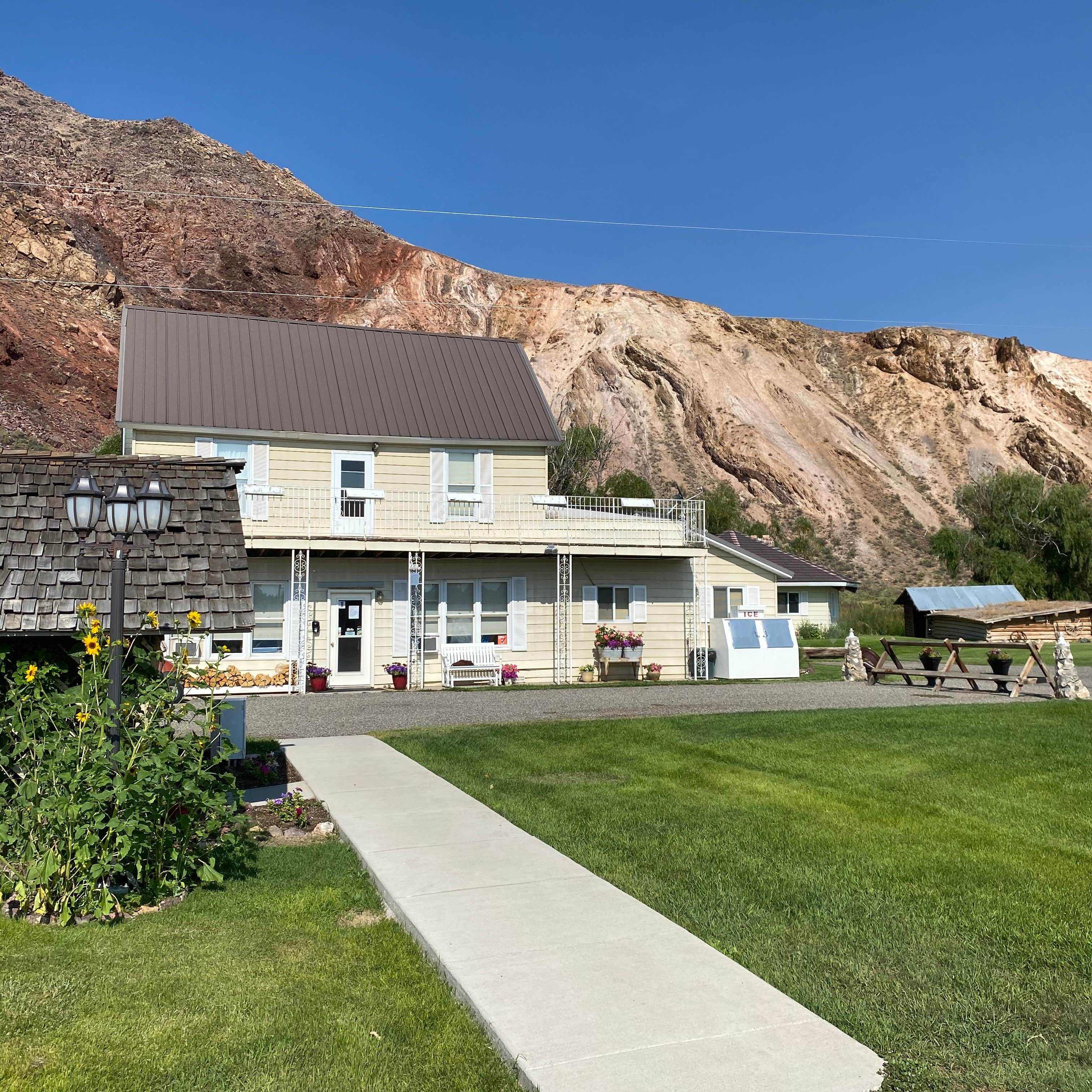 Soak It Up: Idaho's Challis Hot Springs Campground - A Natural Oasis