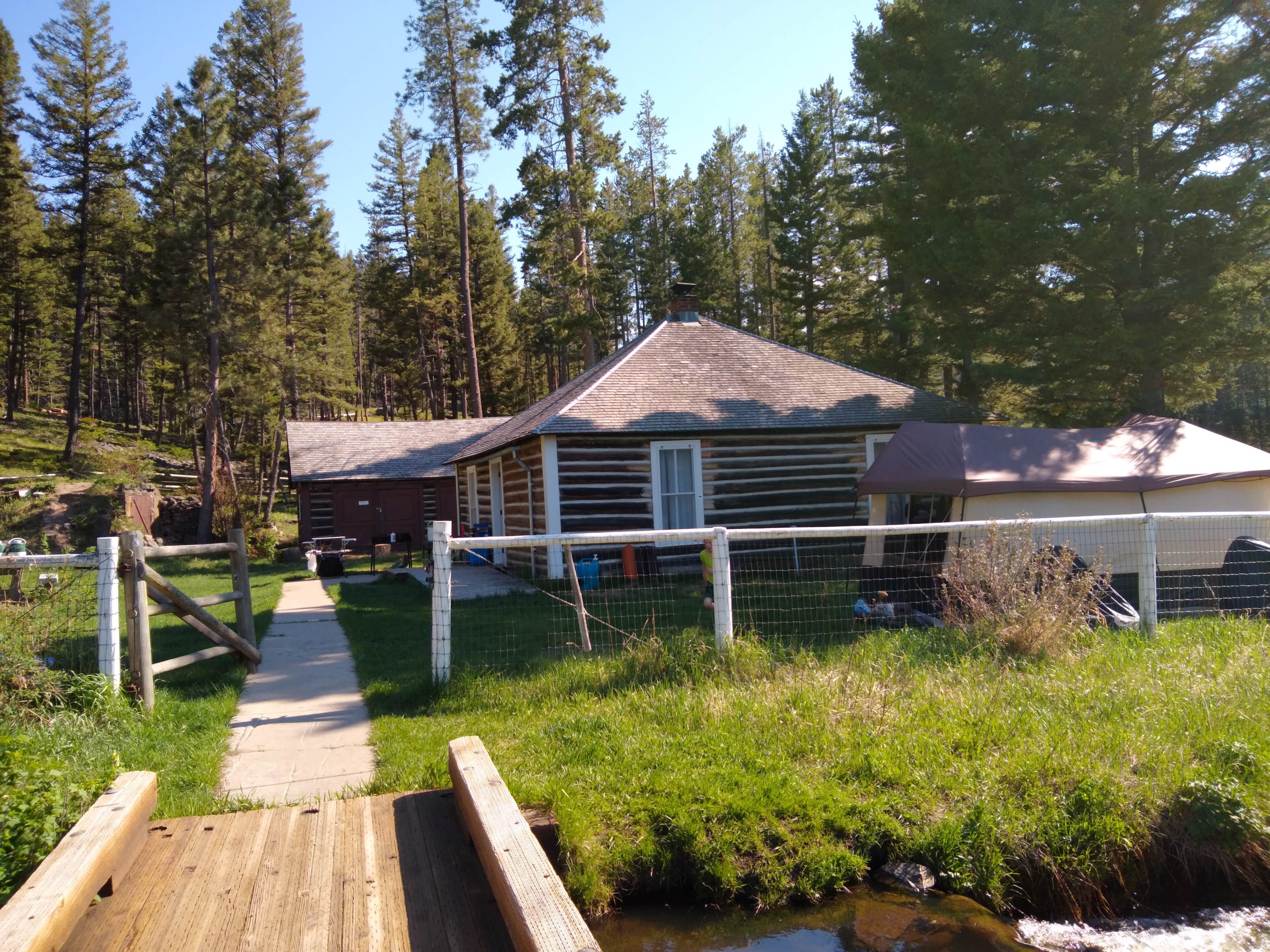 Escape to Montana's Wilderness: Moose Creek Campground, Your Gateway to Adventure