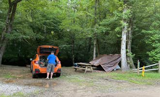 Camping near Barefoot Hills Motel: Jenny's Creek Family Campground, Cleveland, Georgia