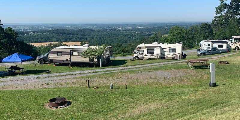 Camper submitted image from Starlite Camping Resort