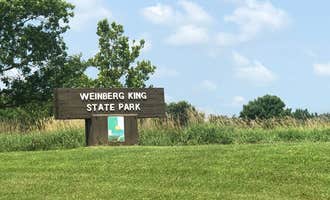 Camping near Spring Lake Park - Macomb: Weinberg-King State Fish and Wildlife Area, Augusta, Illinois