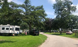 Art S.'s photo of rv camping at Spring Lake Park near Timewell, IL