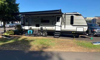 Camping near Willamette Mission State Park Horse Camp — Willamette Mission State Park: Portland-Woodburn RV Park, Gervais, Oregon
