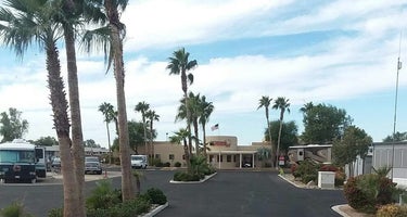 Del Pueblo RV Park & Tennis Resort