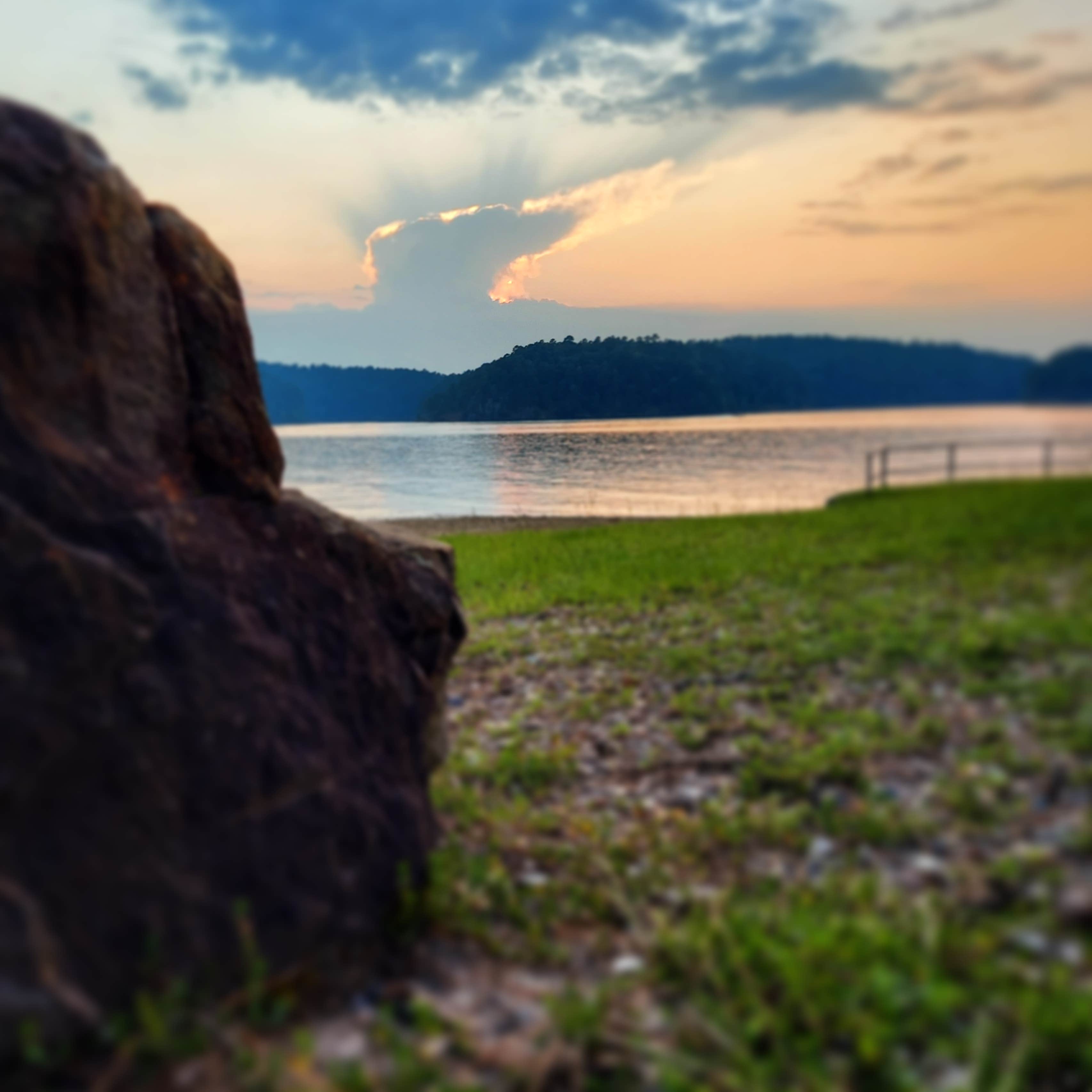 Camping near Love's RV Hookup-Prescott AR 884: Dam Area, Murfreesboro, Arkansas