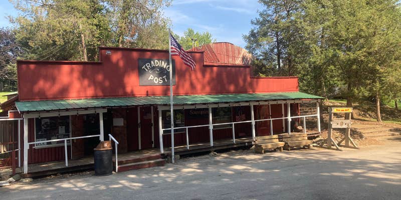 Camper submitted image from Captain Carl's Buck Lake Ranch