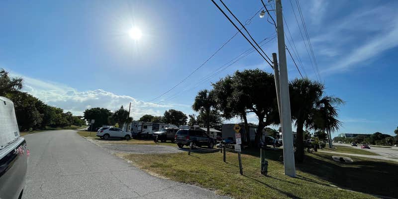 Camper submitted image from Breezeway Trailer Park & RV Park