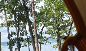 Camping near Edgewood: Arlie Moore - De Gray Lake, Kaweah Lake, Arkansas