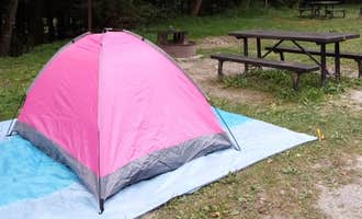 Camping near Stone Cliff Beach Campground: Gauley Tailwaters Campground — Gauley River National Recreation Area, Summersville Lake, West Virginia