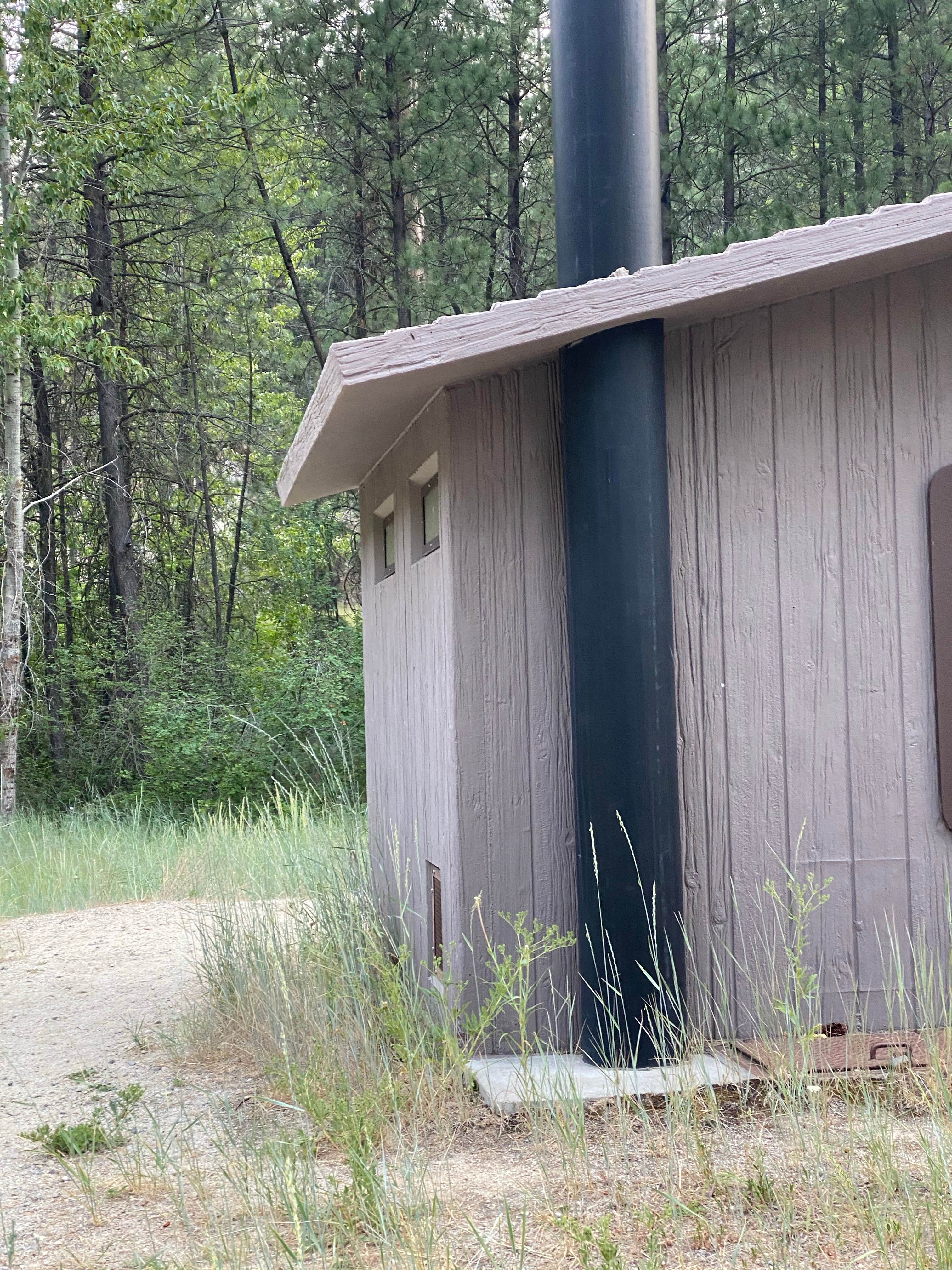 Camper submitted image from Boise National Forest Helende Campground - 5