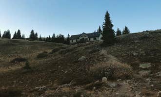 Camping near Vasquez Ridge: Broome Hut (10th Mountain Division Hut Association), Winter Park, Colorado