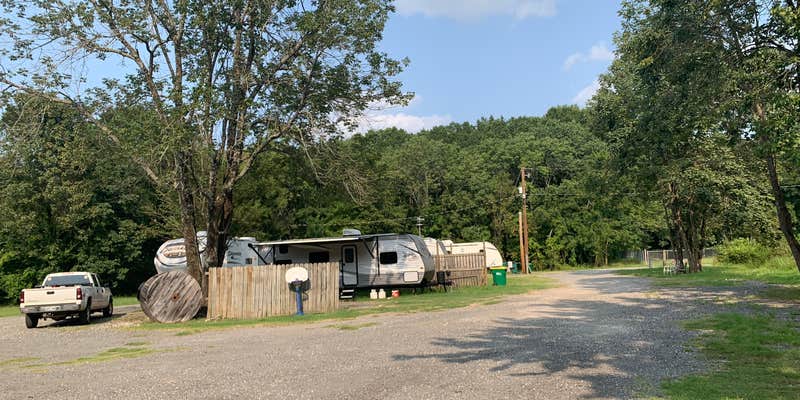 Camper submitted image from I-440 RV and Camper Park