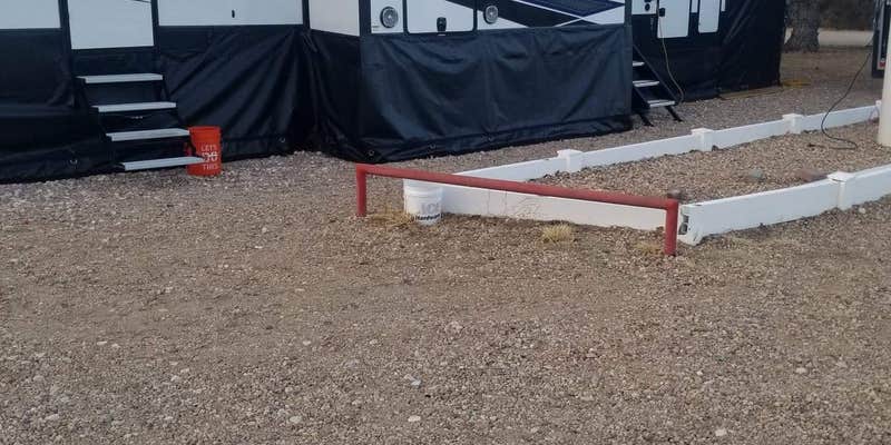 Camper submitted image from Wray Hitch’n Post