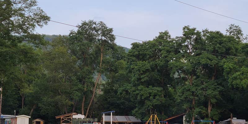 Camper submitted image from Camp Bell Campground