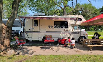Camping near Fishermans Corner - Mississippi River: Lundeens Landing, Silvis, Illinois