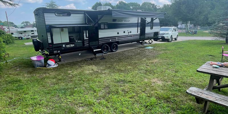 Camper submitted image from Wawaloam Campground