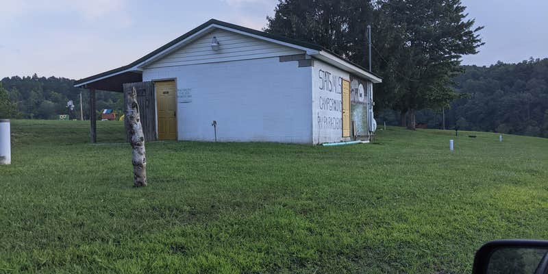 Camper submitted image from Statts Mills Campground