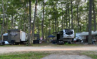 Camping near Tiny Cabins of Maine: Lake Pemaquid Campground, Bremen, Maine