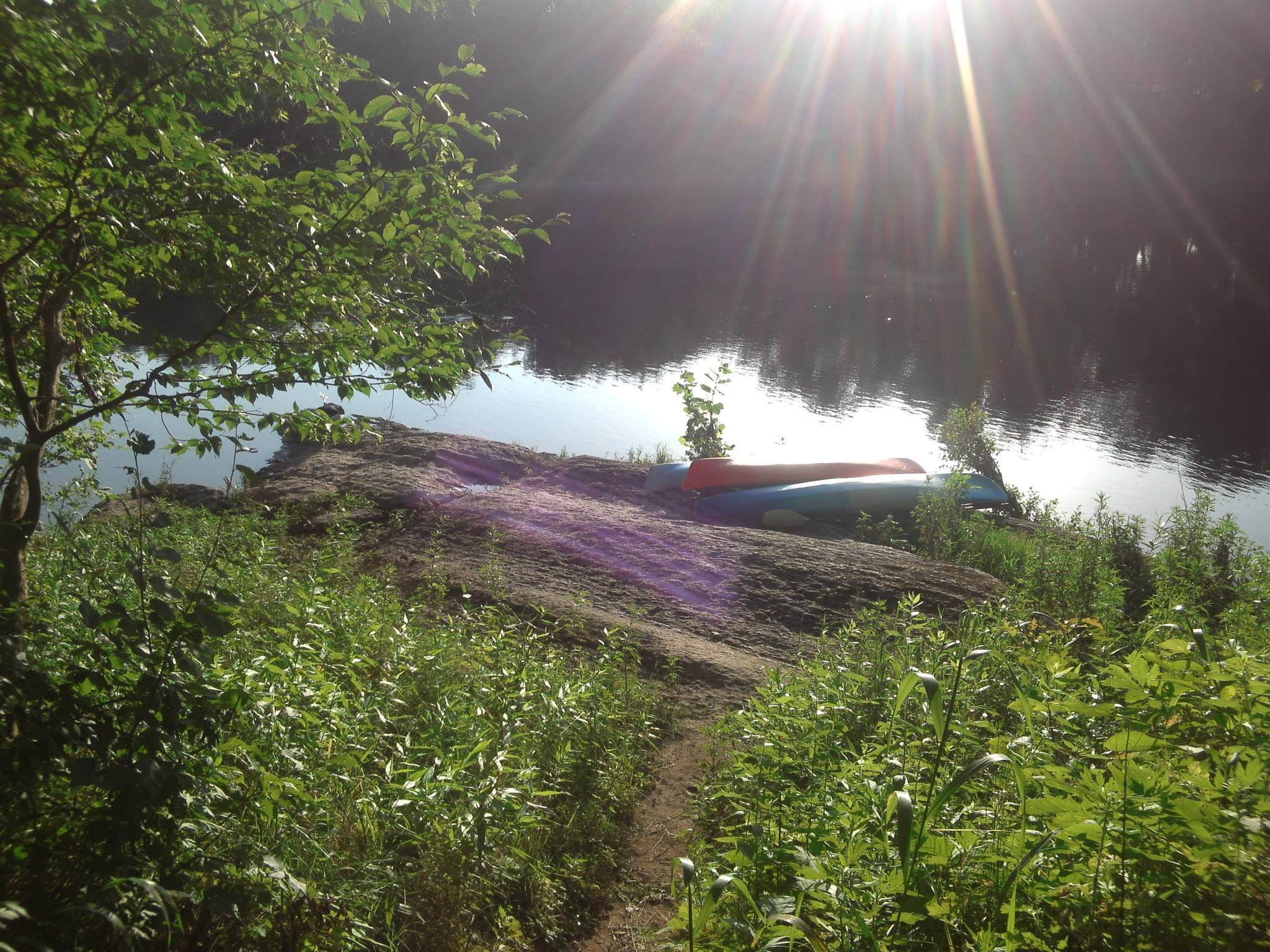 Camping near Bushkill Creek Boat In Campsite — Delaware Water Gap National Recreation Area: Ratcliff's River Campsites — Delaware Water Gap National Recreation Area, Unity House, New Jersey