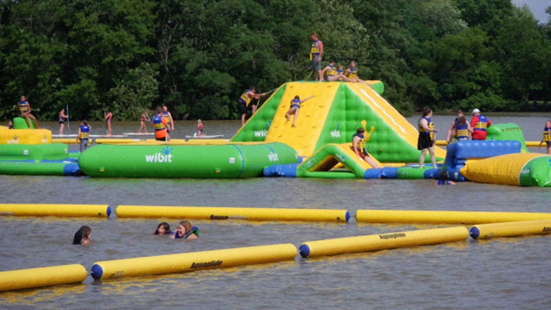 Yogi Bears Jellystone Park at Pine Lakes Camping | Pittsfield, IL