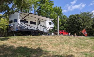 Camping near Salisbury City Park: Long Branch State Park Campground, Macon, Missouri