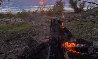Camping near Rudds Creek Campground: Kimball Point — Kerr Lake State Recreation Area, Boydton, North Carolina