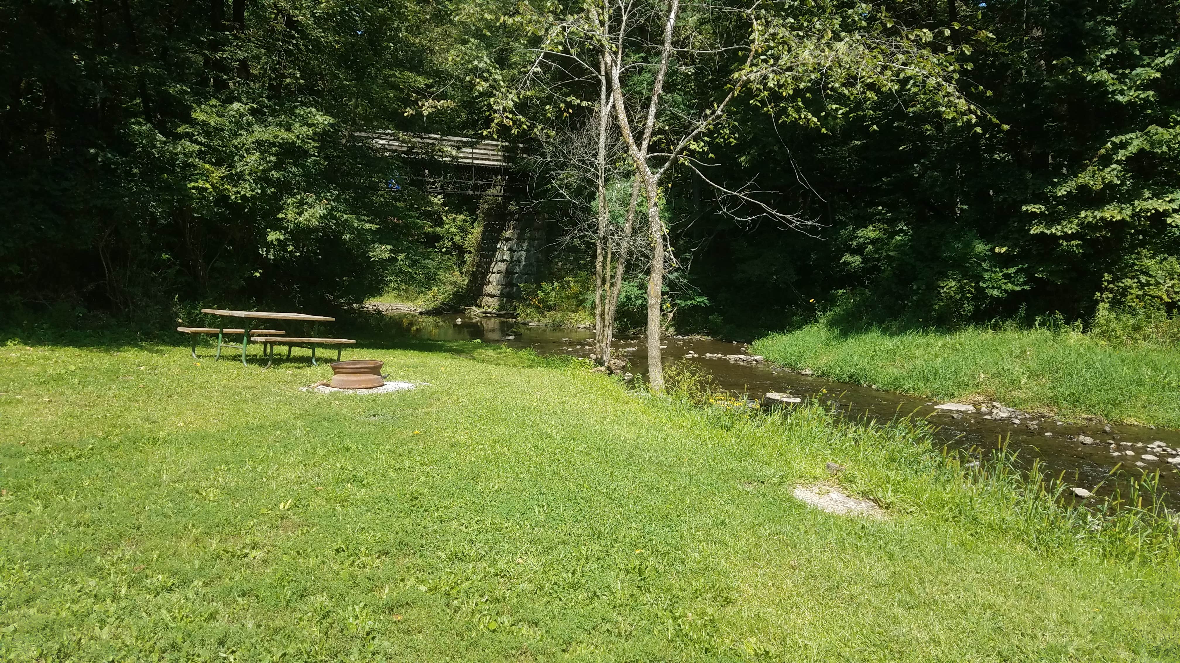 Camping near Lakeshore RV Resort and Campground: Echo Valley State Park Campground, West Union, Iowa