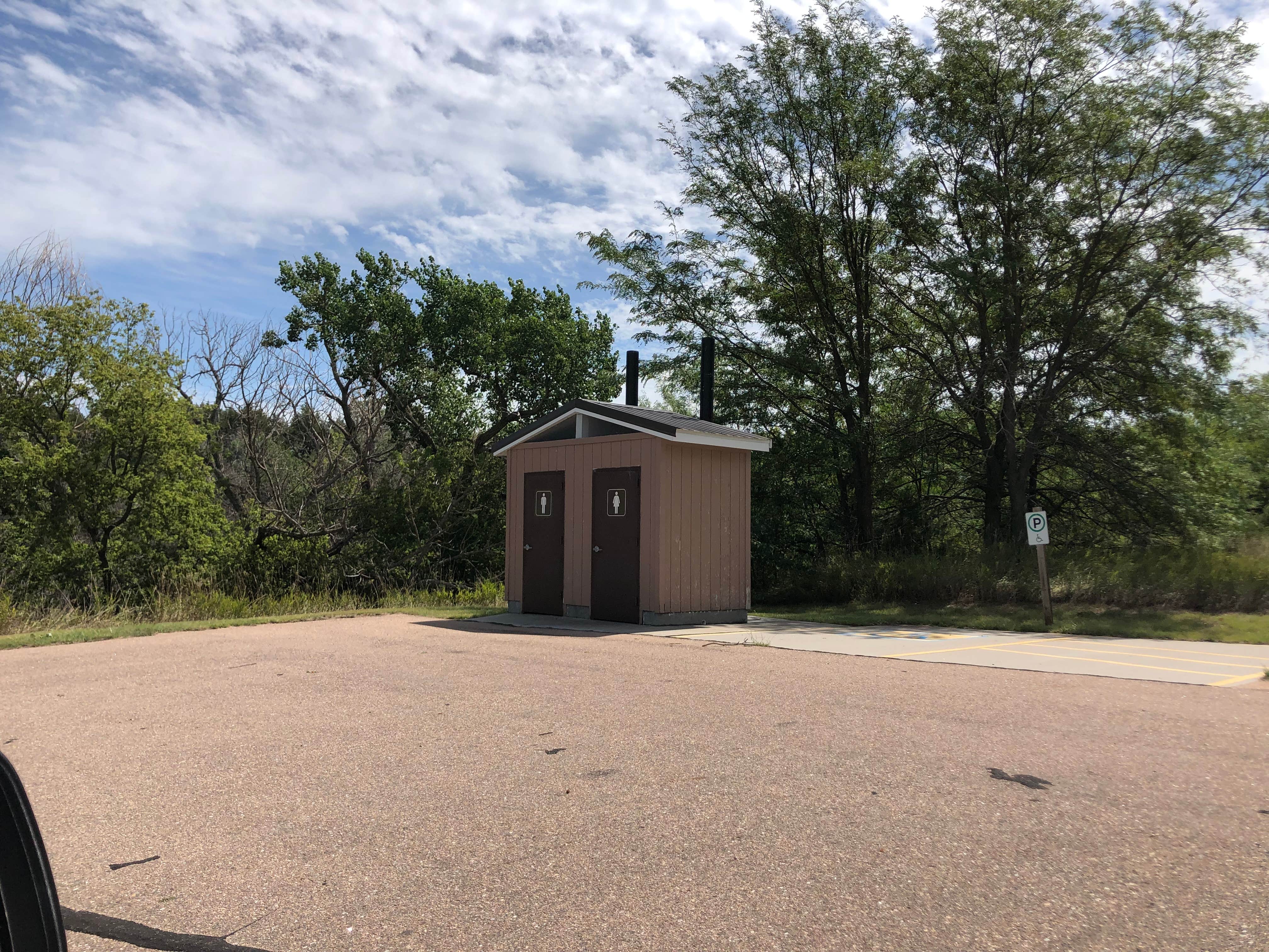 Camper-submitted photo at Cedar Point near Alma, NE