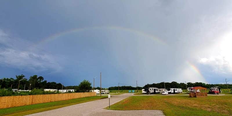 Camper submitted image from Hwy 98 RV Park