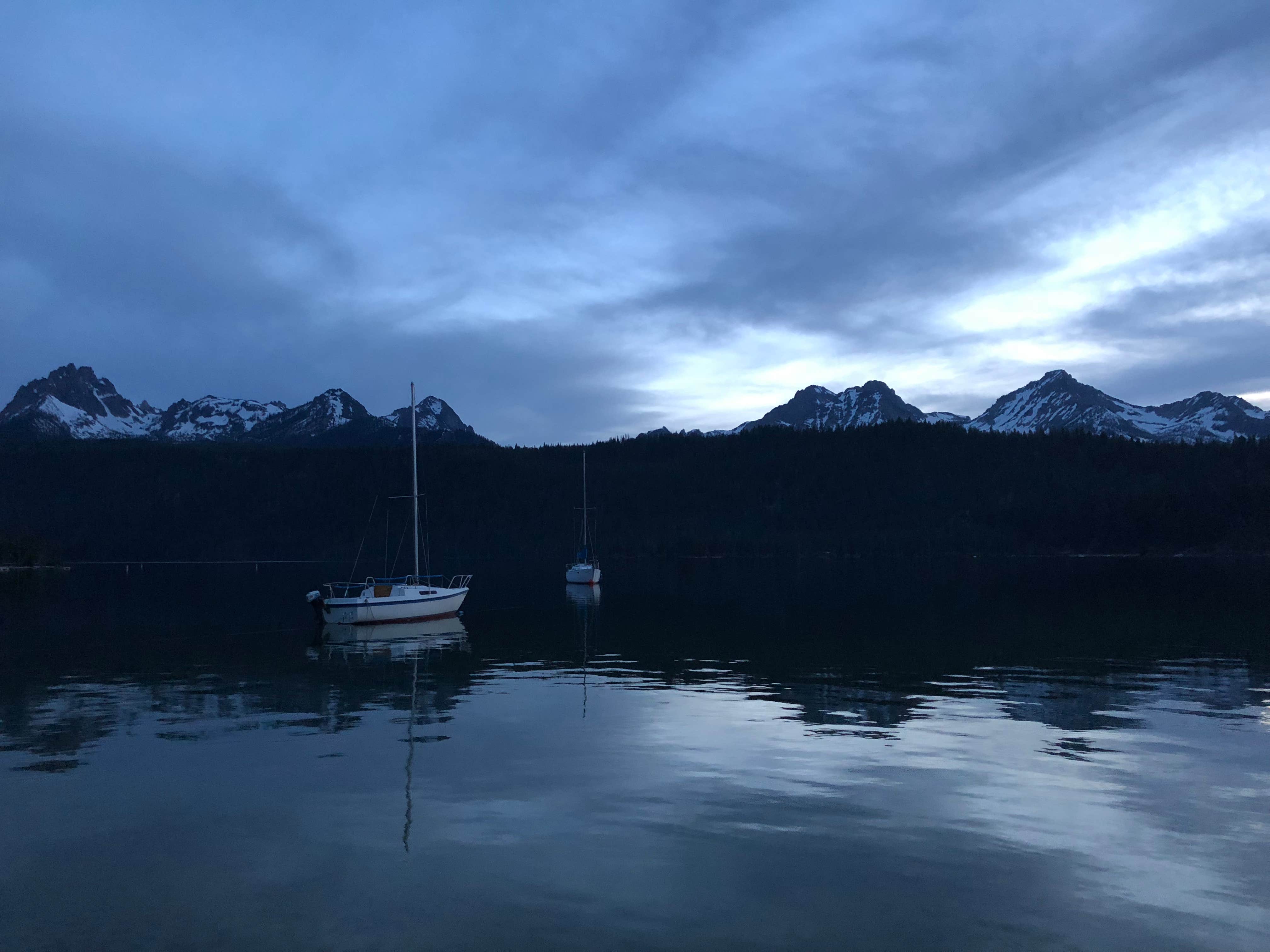 Redfish Lake's Hidden Gem:  Idaho Redfish Outlet Campground - Your Rustic Escape Awaits