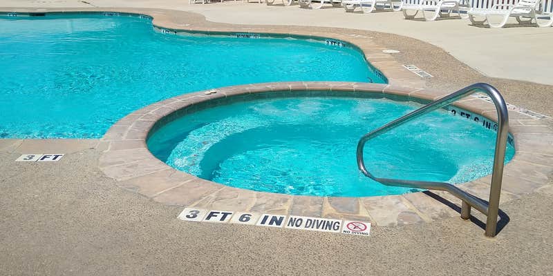 Camper submitted image from Braunig Lake RV Resort